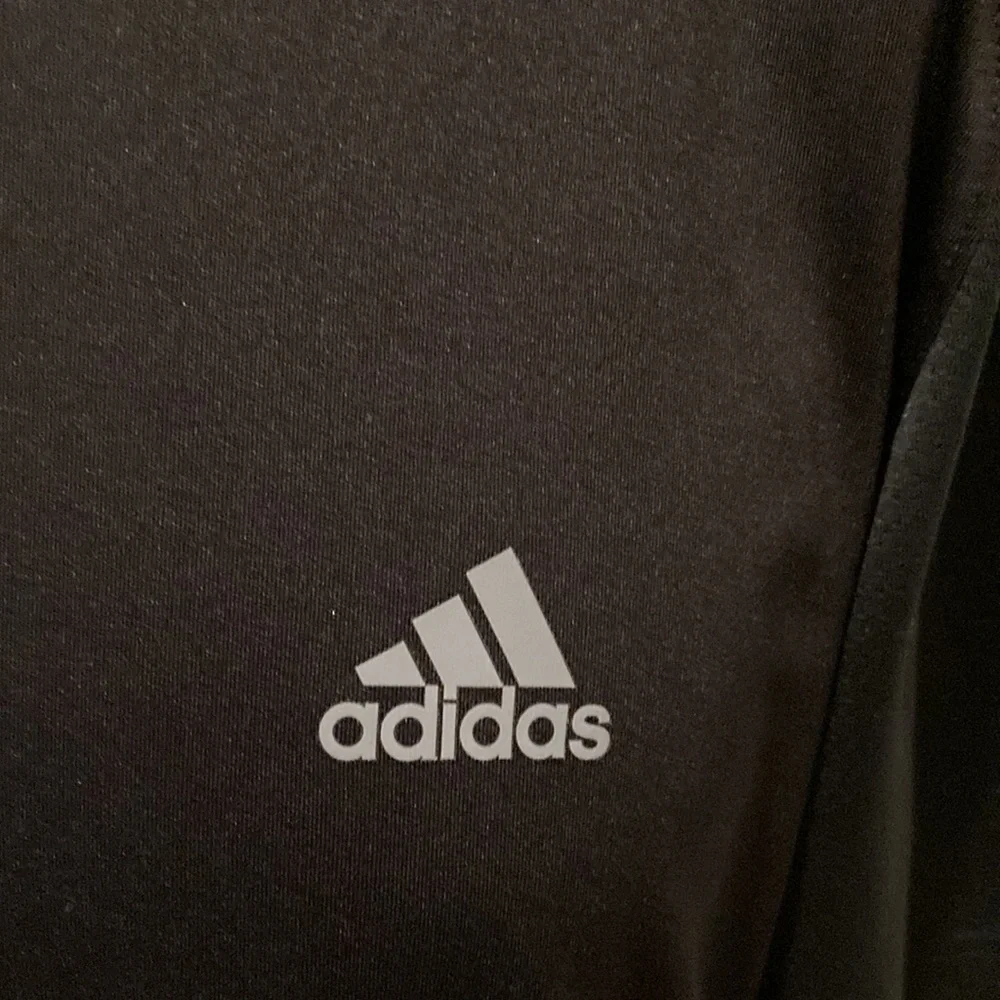 Adidas Mens XL‎ Shirt
